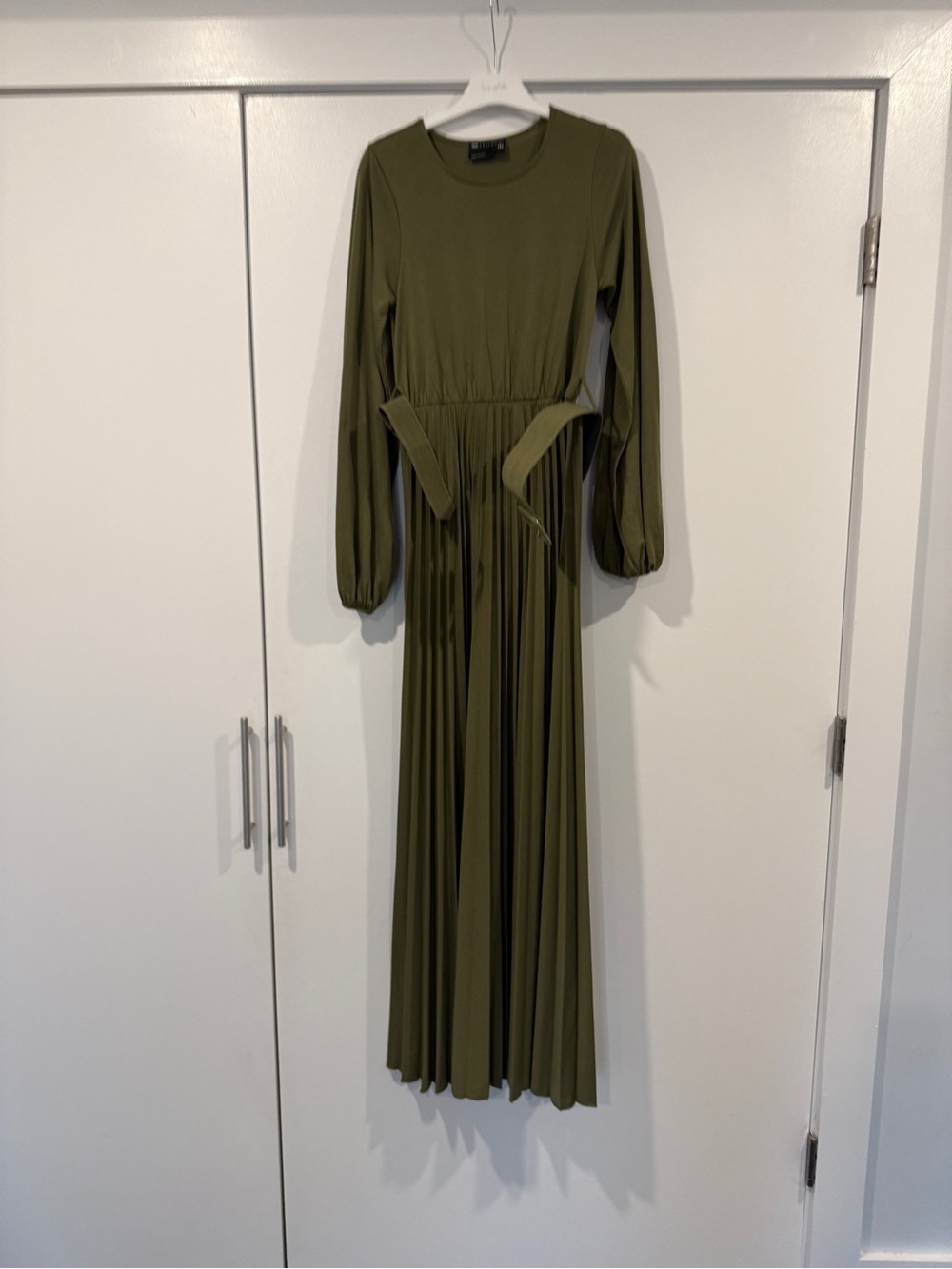 NWT ASOS olive green maxi dress with belt